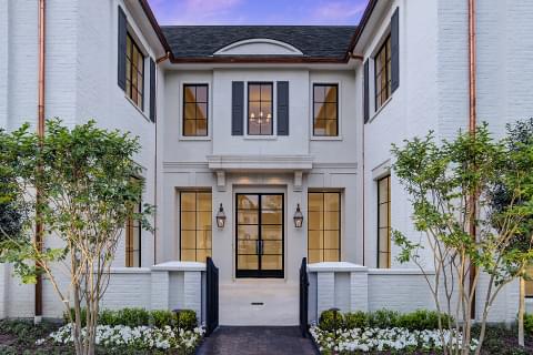 5632 Lynbrook Dr